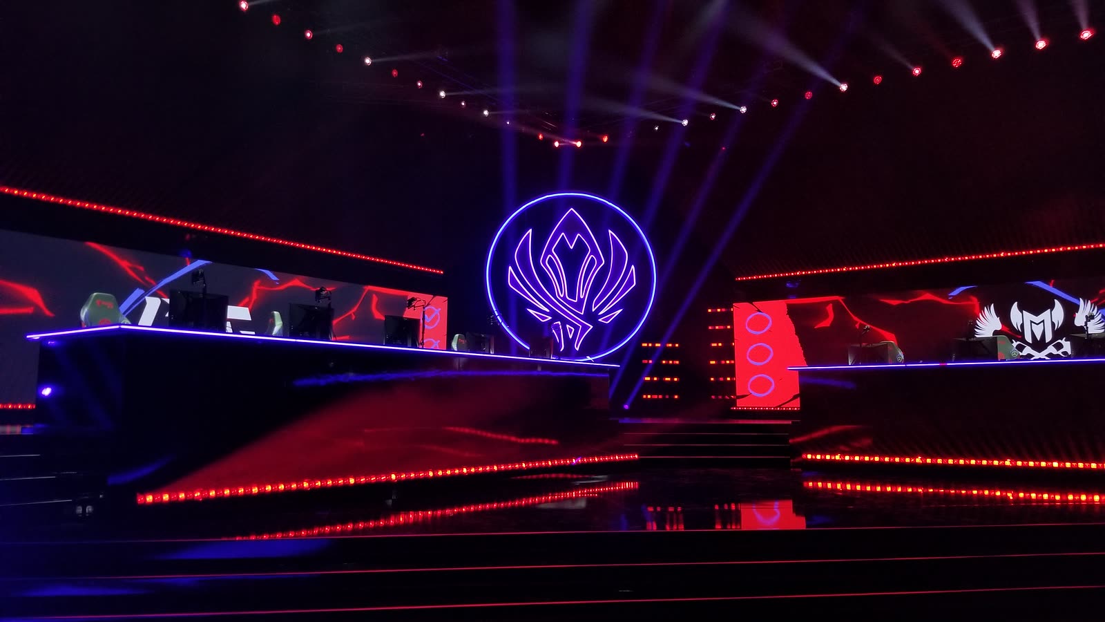 Bilibili Gaming 出賽前的季中邀請賽(MSI)主舞台。